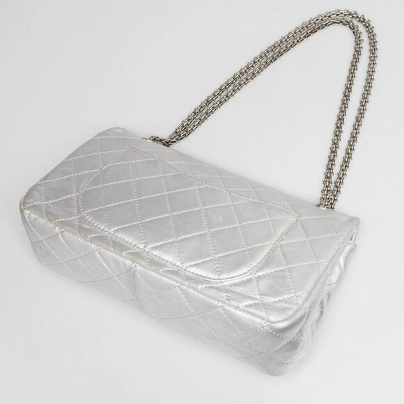 Chanel Silver Reissue 2.55 Quilted Lambskin Leather 227 Jumbo Flap Bag - Picture 3 of 11